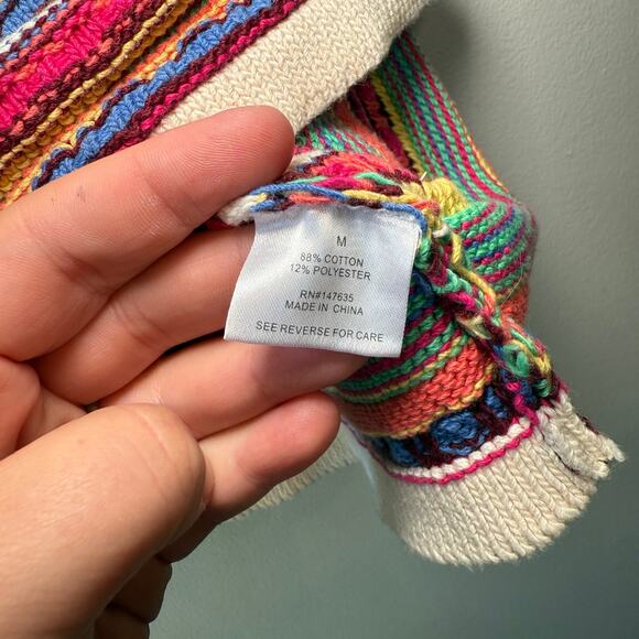 Romeo & Juliet Couture Women's Sleeveless Striped Knit Top Size Medium - Picture 4 of 5